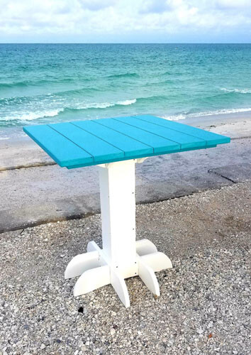 ITOF - Wooden table near the shore